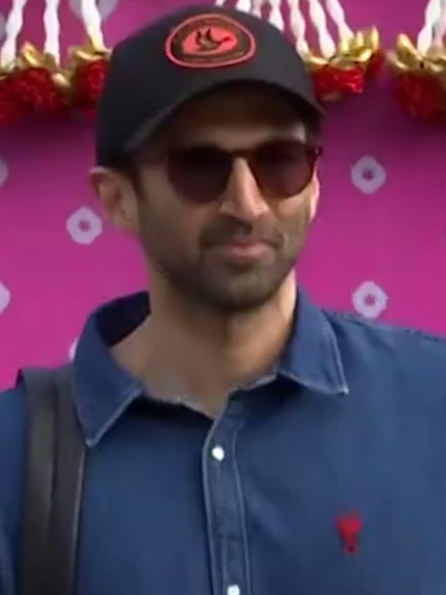 0103 02 ADITYA ROY KAPUR