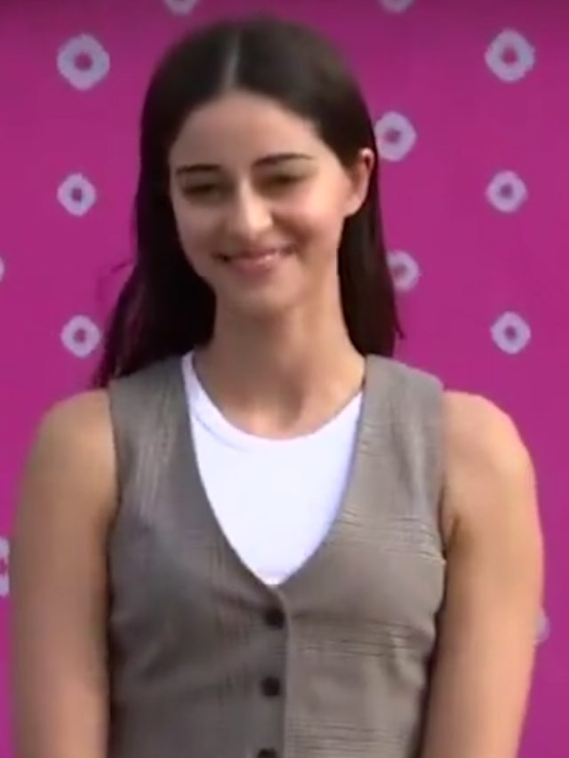 0103 ANANYA PANDEY