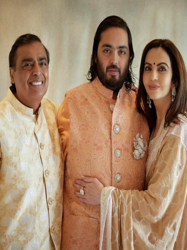 0203 AMBANI PARIVAR PHOTOSHOOT