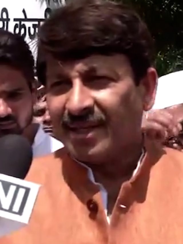 Delhi: BJP MP Manoj Tiwari's statement on CM's wife's statement