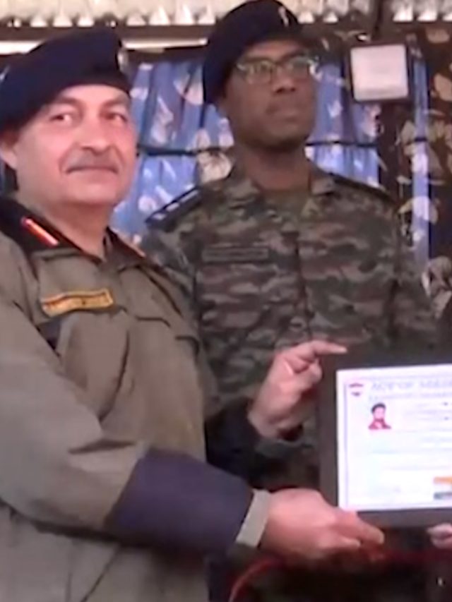 Indian Army trained youth in Rajouri