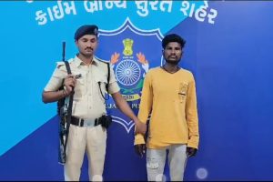 surat crime branch arrested Ridha vehicle thief stole 9 vehicles